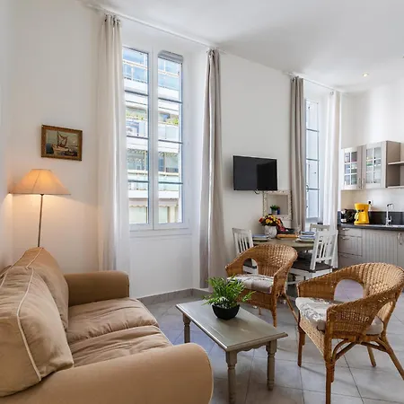 Apartment Freres Pradignaclat1101 *